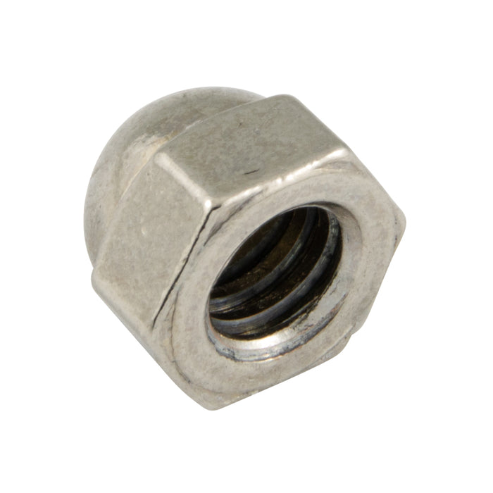 Écrou borgne, n° 8-32, largeur de face 5/16", épaisseur 9/32", en alliage de zinc nickelé, fabriqué par Spaenaur Inc.