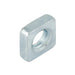 Écrou carré, M4 x 0,70 mm, largeur à plat (WAF) 7 mm, épaisseur (THK) 2,20 mm, acier zingué, conforme à la norme DIN 562, fabriqué par Spaenaur Inc.