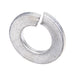 Rondelle élastique hélicoïdale légère n° 12 (largeur 0,062 po x épaisseur 0,047 po) en acier au carbone traité thermiquement, zinguée mécaniquement, conforme à la norme ANSI B27.1-1965, fabriquée par Spaenaur Inc.