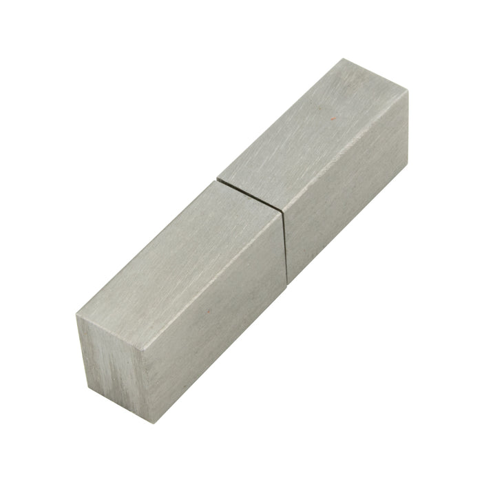 Charnière « Block » pour portes décalées, petite taille (longueur totale 60 mm), trous taraudés M5 x 6 mm (2 moitiés, moitié inférieure avec goupille fixe), acier inoxydable 303, fabriquée par Spaenaur Inc.