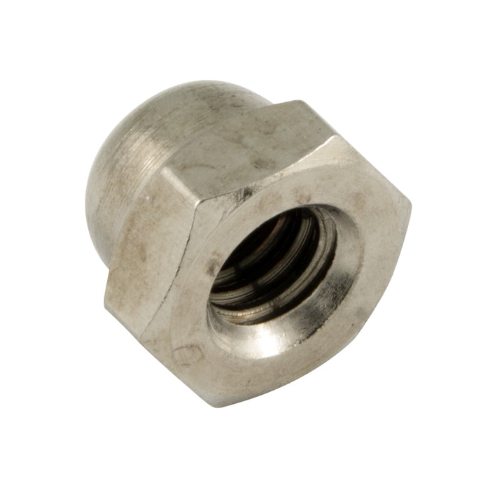 Écrou borgne, M6 x 1,00 mm, largeur à plat (WAF) 10,0 mm, épaisseur (THK) 9,0 mm, laiton nickelé, conforme à la norme DIN 917, fabriqué par Spaenaur Inc.