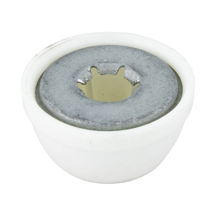 Écrou à enfoncer noir à capuchon en plastique pour insert en acier à ressort à tige de 5/8" de diamètre, fabriqué par Spaenaur Inc.