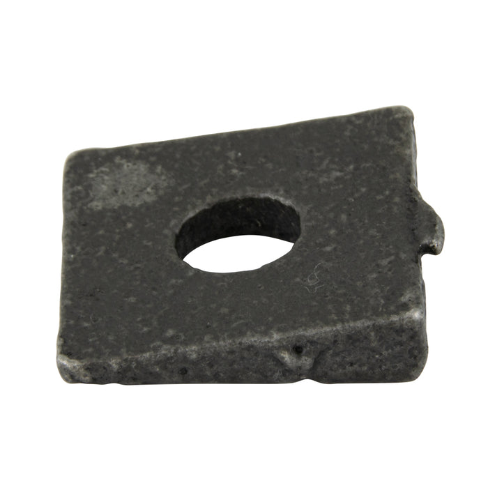 Rondelle carrée à bords biseautés, pente de 16-2/3 %, pour boulon de 1" de diamètre, en fonte malléable, finition brute, fabriquée par Spaenaur Inc.